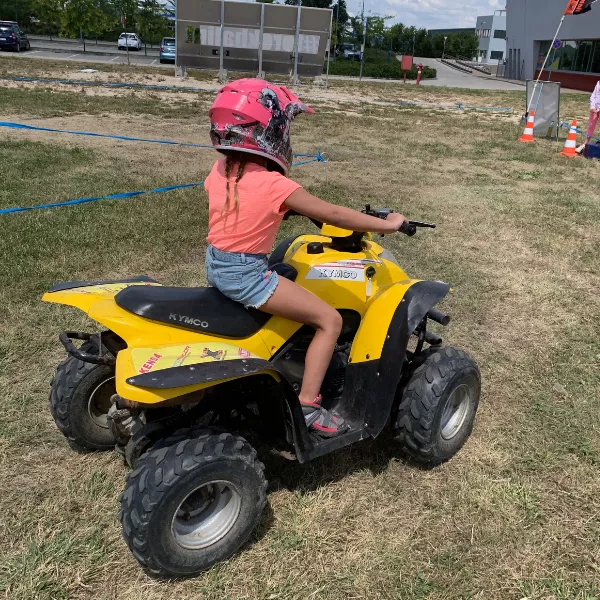 Gyerek quados program